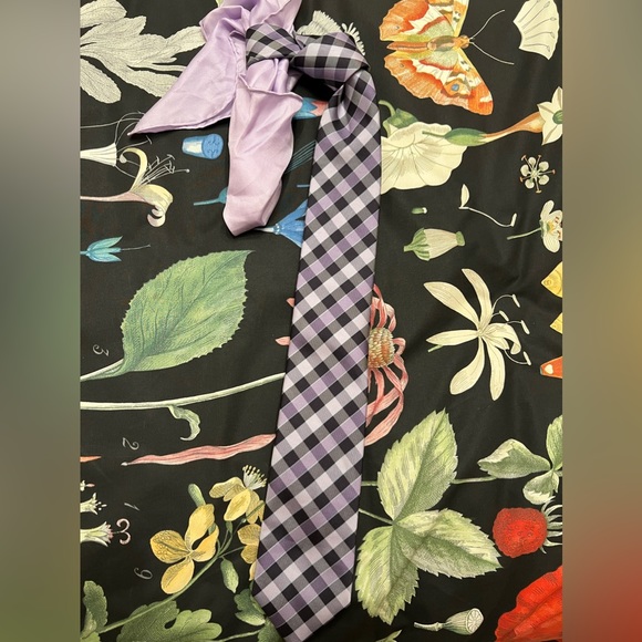 Saddlebred Neck Tie - Picture 2 of 3